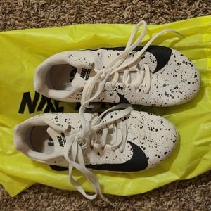 Nike sprinter spikes